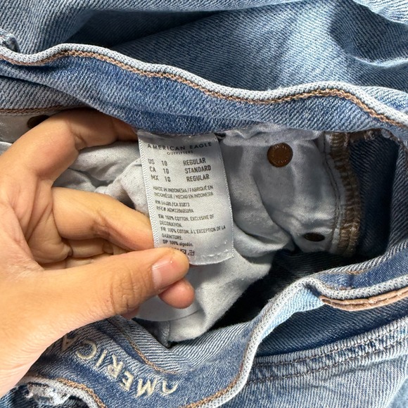 American Eagle Outfitters Real Goods Jeans Womens 10 Blue Denim Straight Baggy - Picture 6 of 12